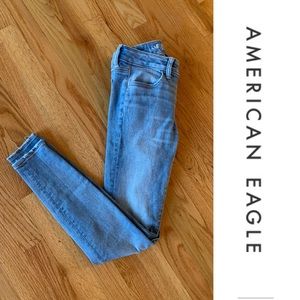 American Eagle Super Super Stretch jeans!